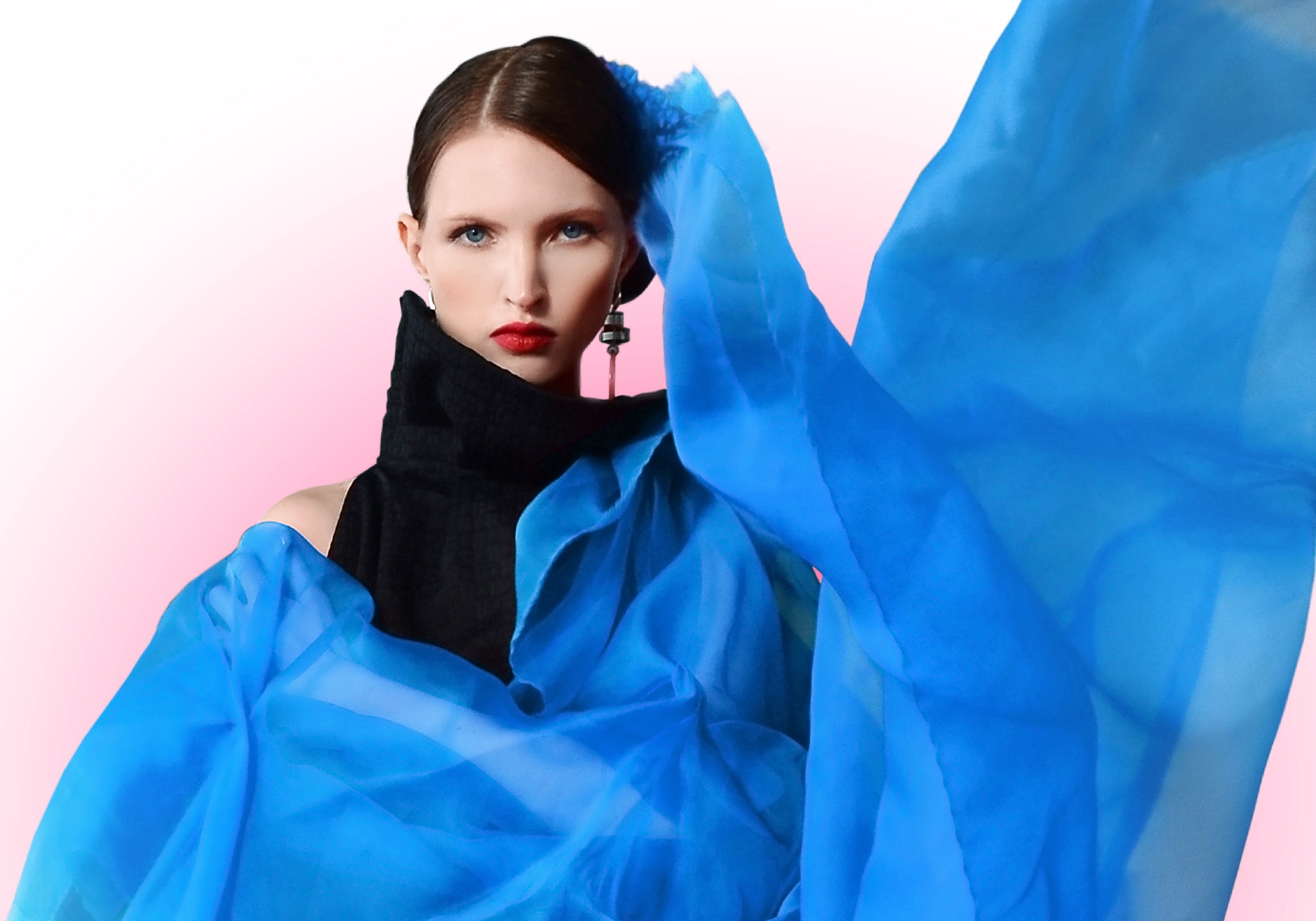 Открытый показ дипломных коллекций курса «Дизайн одежды»