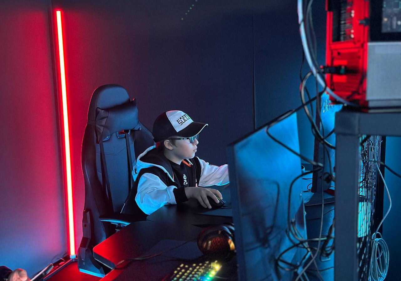 Институт бизнеса и дизайна