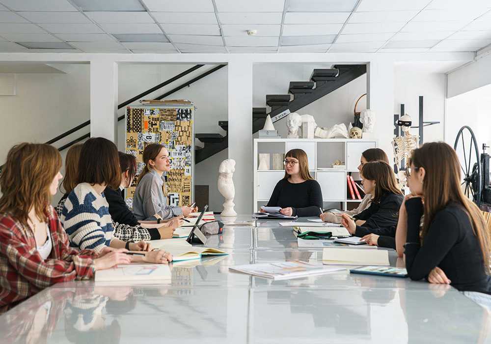 Институт бизнеса и дизайна