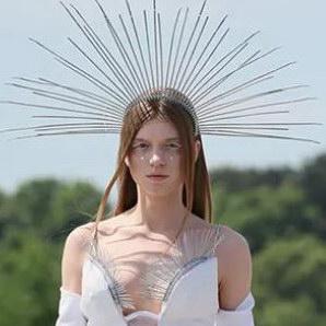 От рваных футболок до пуховика на голое тело: итоги Московской недели моды