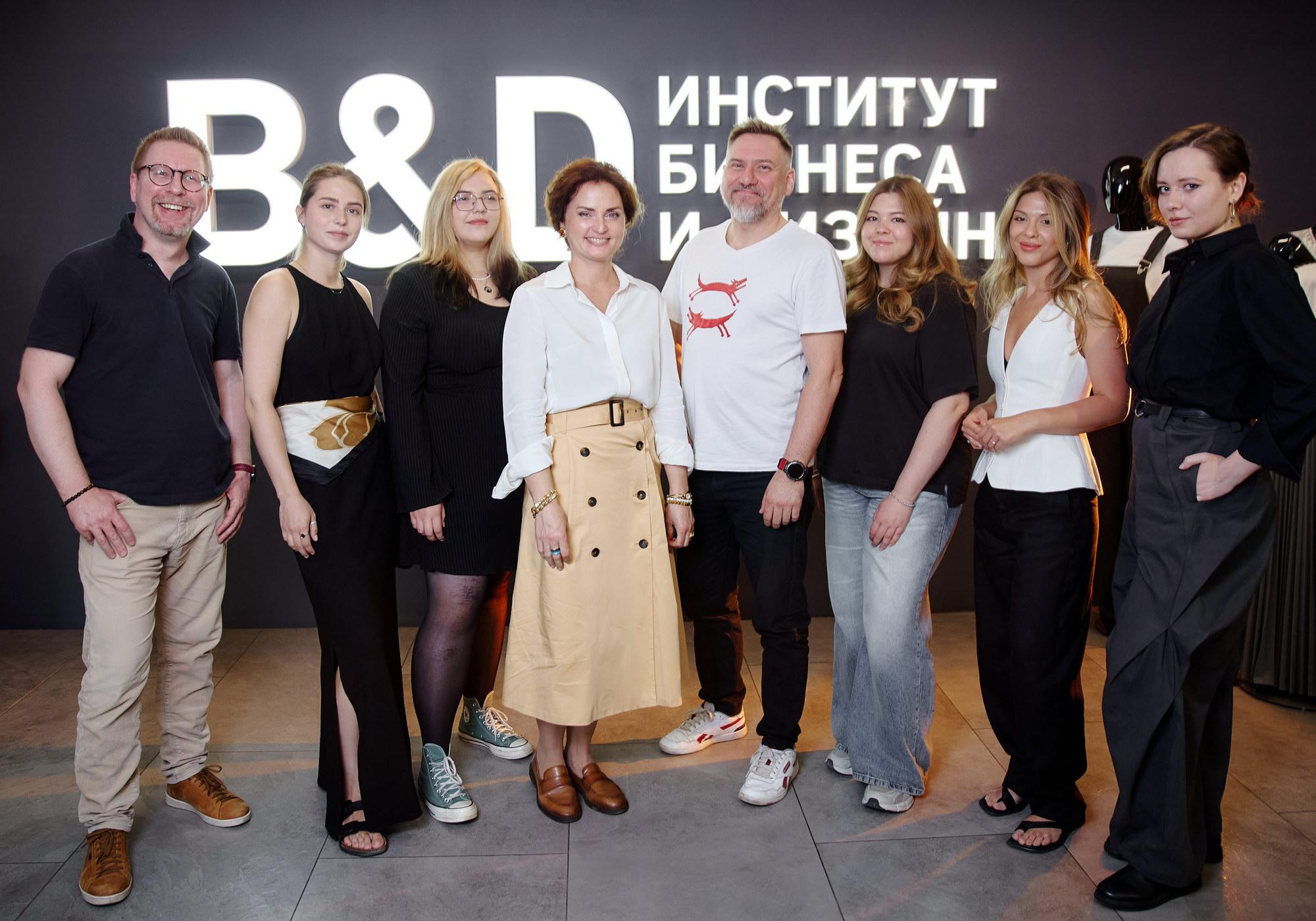 Студенты кафедры среды и интерьера презентовали свои учебные проекты перед экспертами