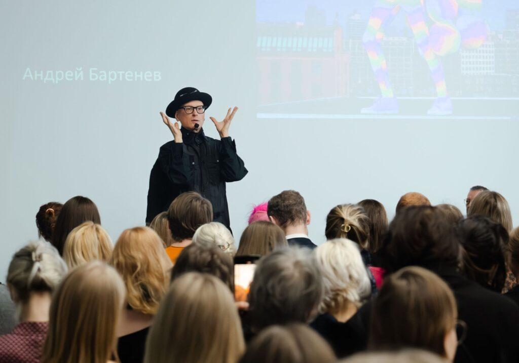 Расширяя горизонты творчества: итоги паблик-тока с Андреем Бартеневым