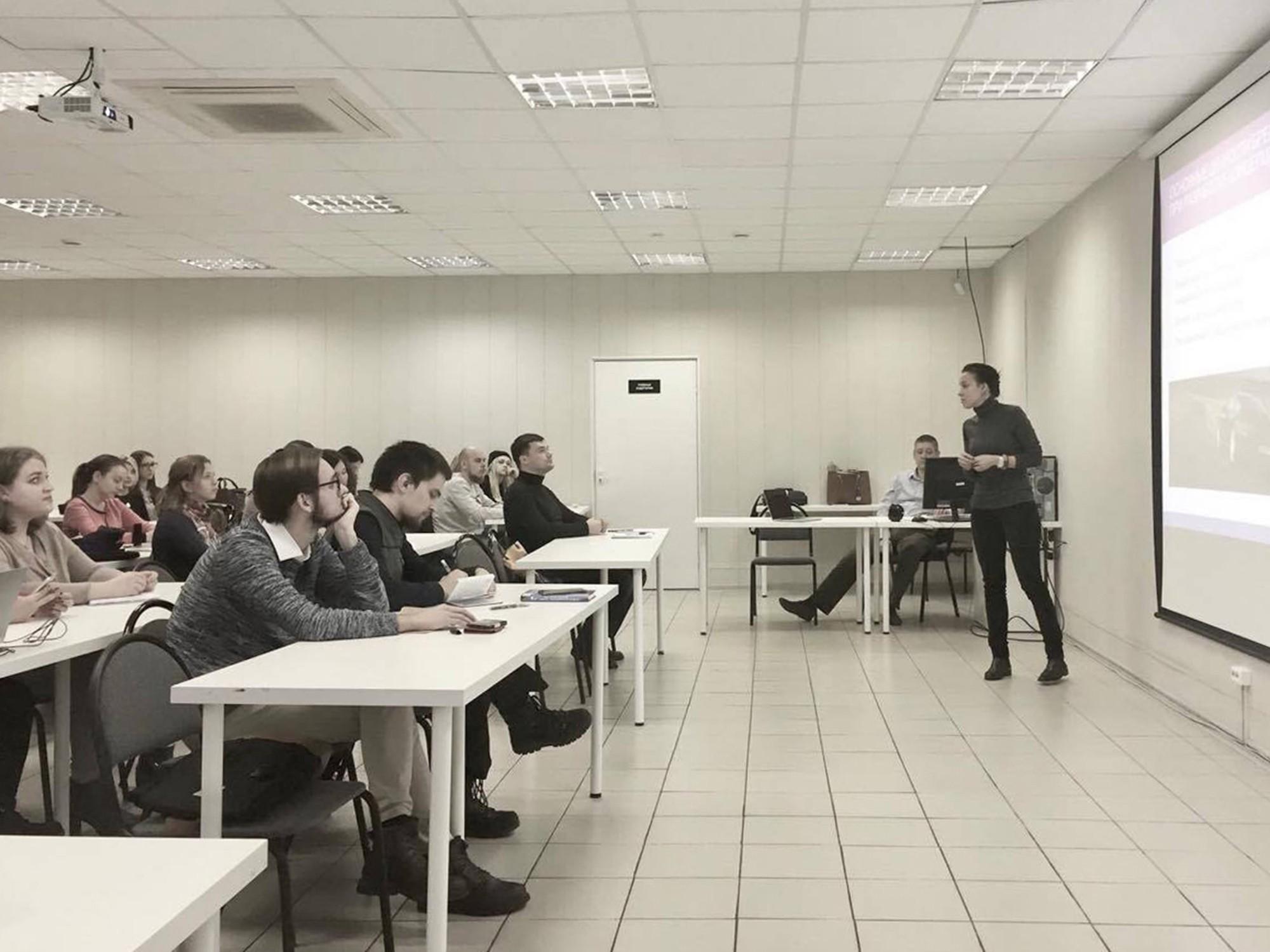 Институт бизнеса и дизайна