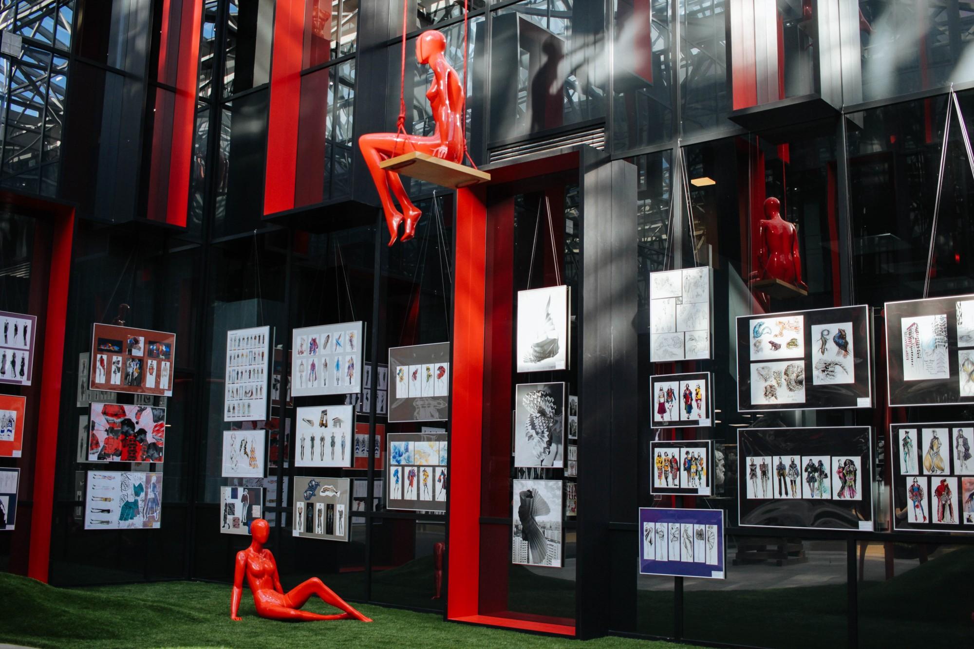 Выставка «Принцип роста» в Музее современного российского искусства POP UP MUSEUM