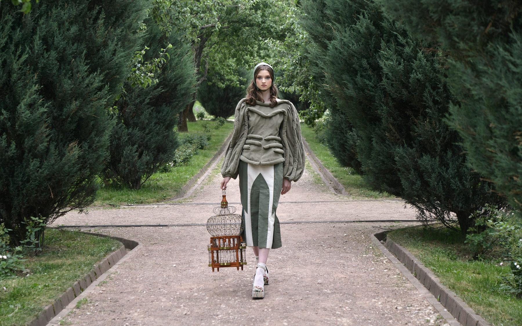 Дипломная коллекция одежды от дизайнера Дины Исламовой